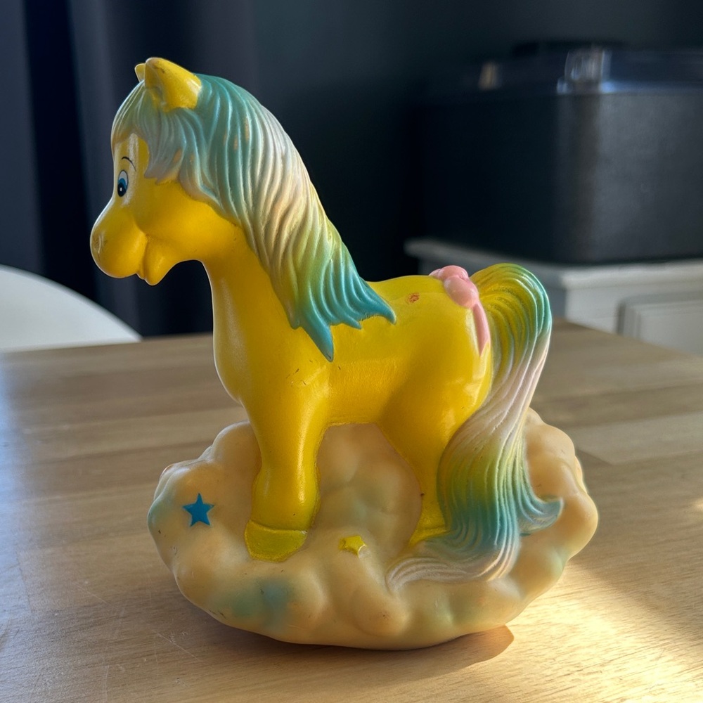 Tirelire vintage Soma 1984 Cheval jaune